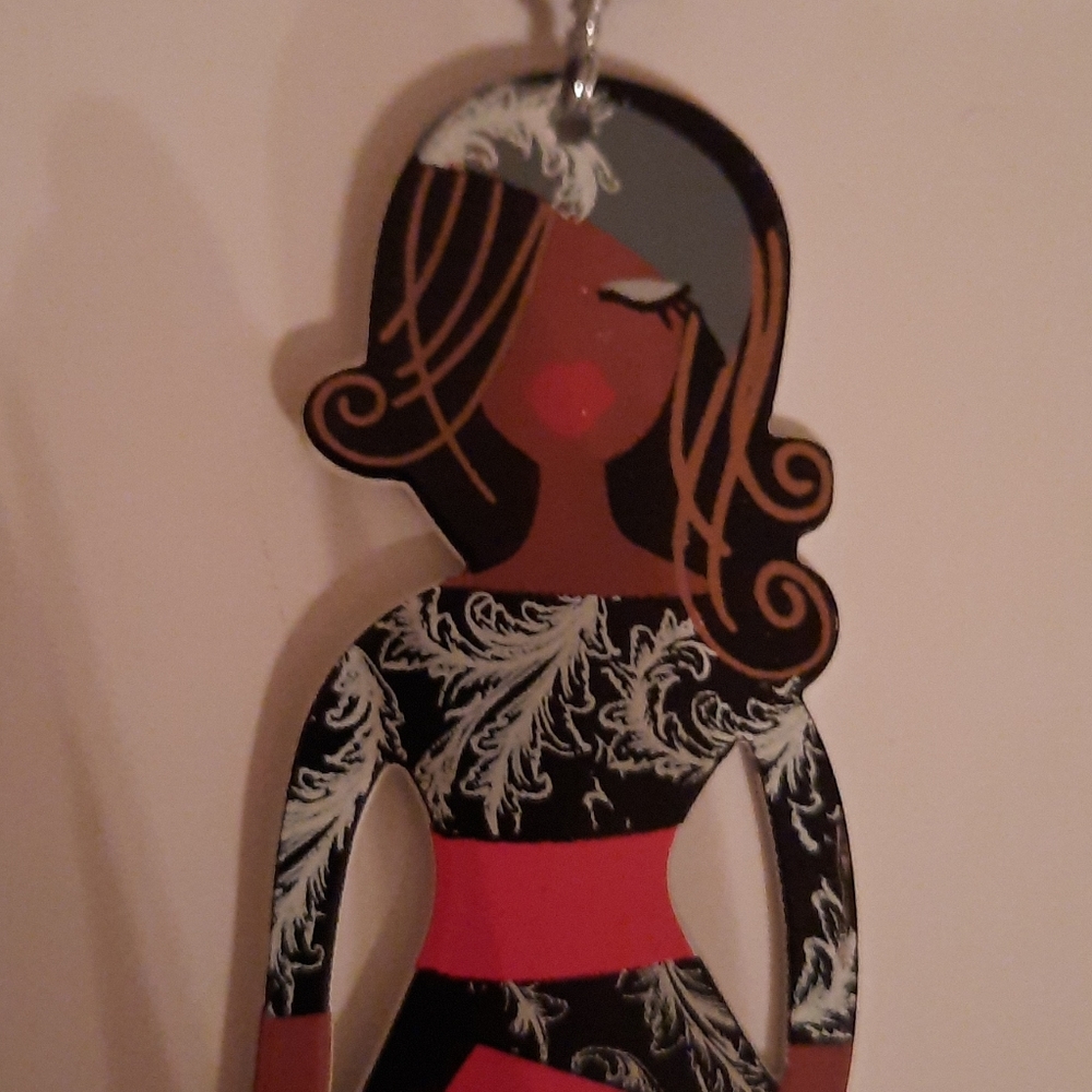 Girlfriend Trinket ( holiday) - Picture 6 of 6
